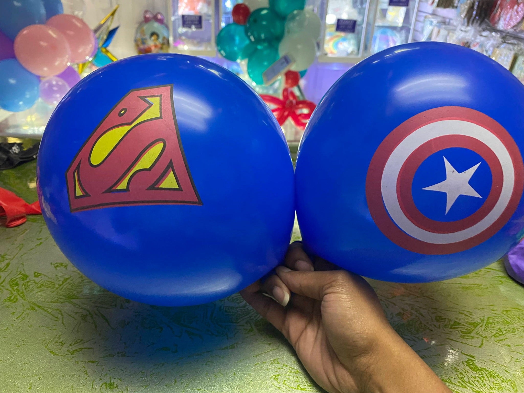 Marvel DC Comics Superhero Logos 12 Inch Latex Balloon - Image 7